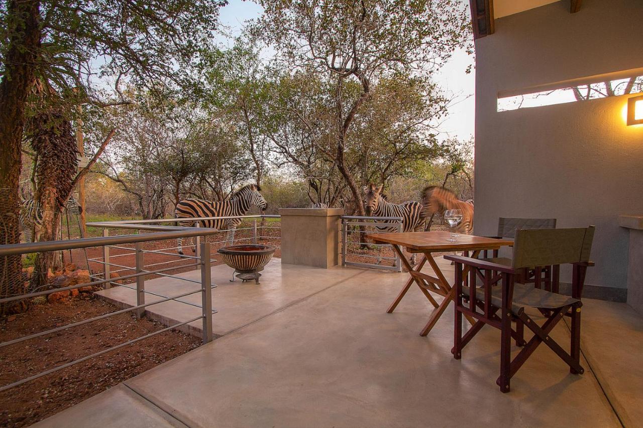 Vila Kruger'S Keep - Luxury Couples Haven Marloth Park Exteriér fotografie